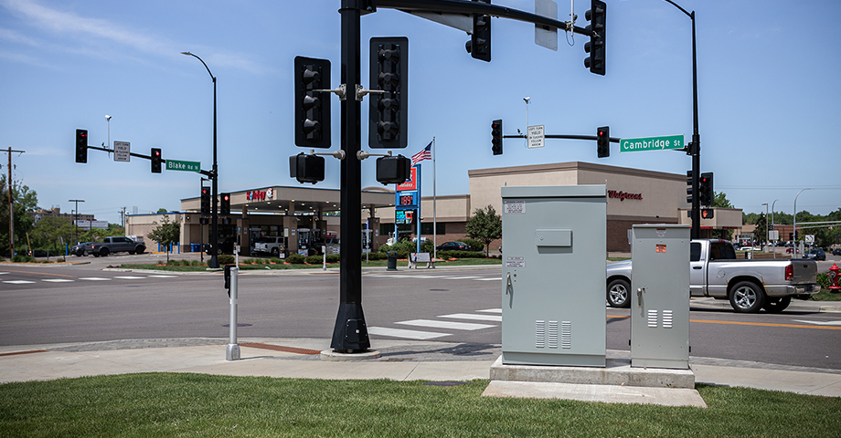 Intersection with stop lights and cross walk