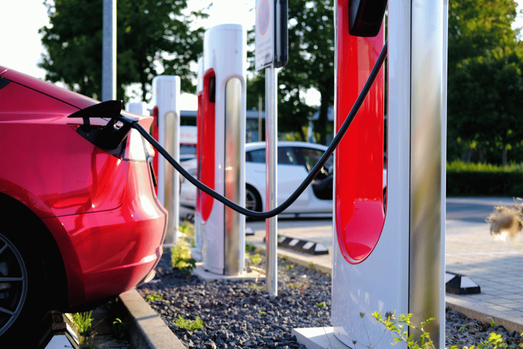 Electric Vehicles Infrastructure: Four Tips to Set Communities Up for Success