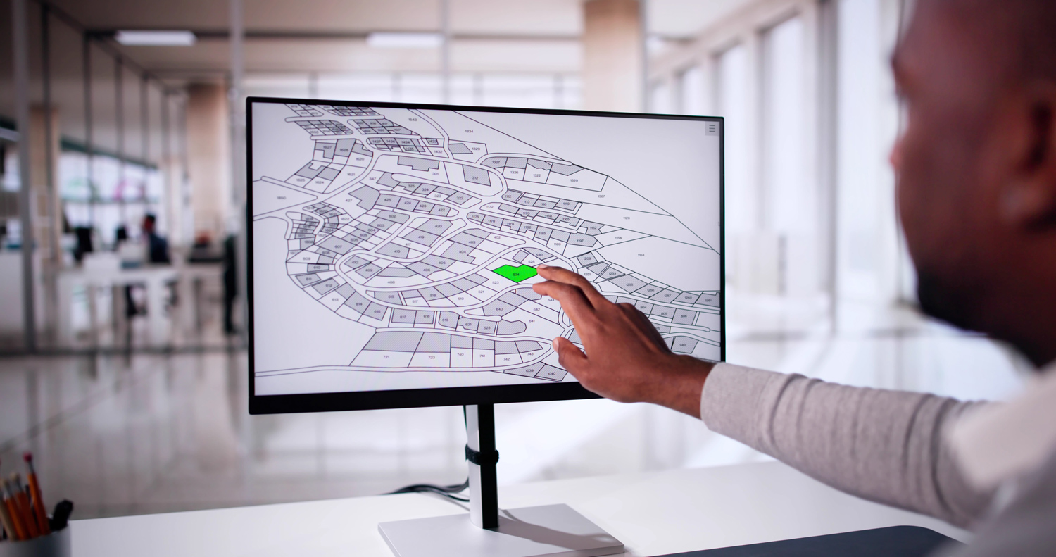 Person using a computer using mapping software